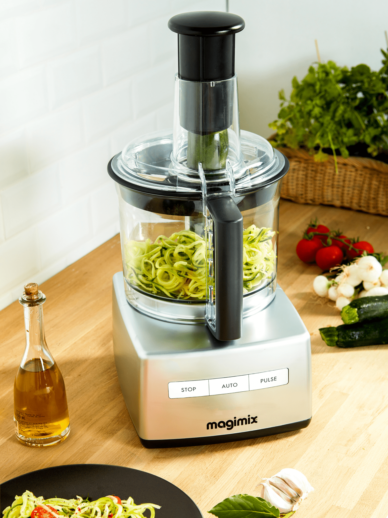 Magimix Spiralizer making zoodles